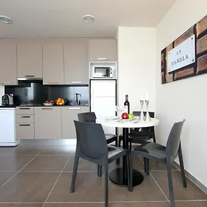 Pierre & Sants Apartment Barcelona